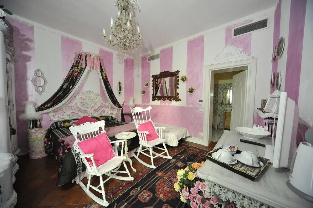 B And B Della Mimosa Дезенцано-дель-Гарда Экстерьер фото